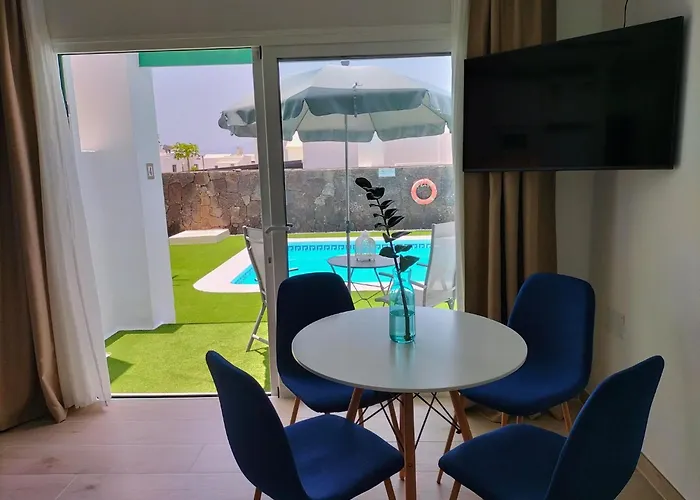 Casa Dante, Palmeras Iii